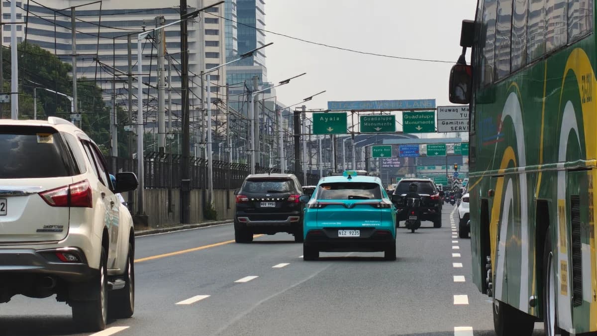 Heavy vehicle traffic along EDSA in Metro Manila