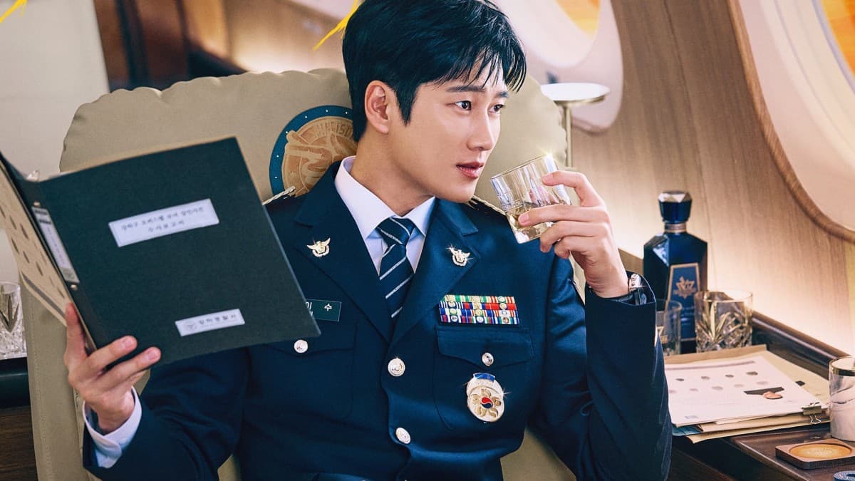 Ahn Bo Hyun in a detective uniform on the teaser poster for Flex x Cop 2