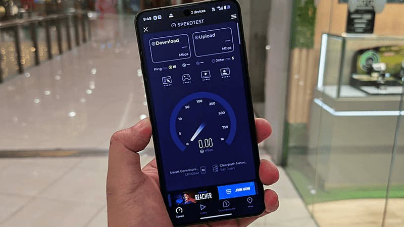 Speed test illustration showing a slow internet connection