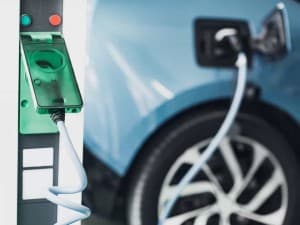 Philippine Senate Bill Proposes Free Toll Lanes and Parking Discounts to Push EV Adoption