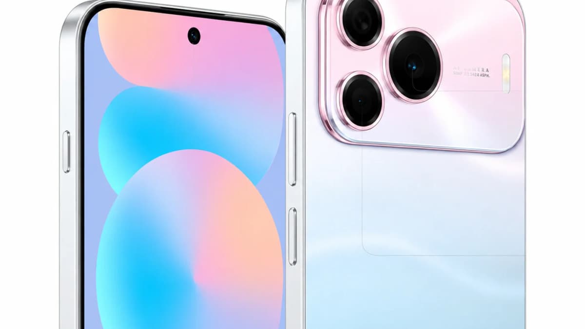 Close-up of the HUAWEI nova 16 SE rear camera module