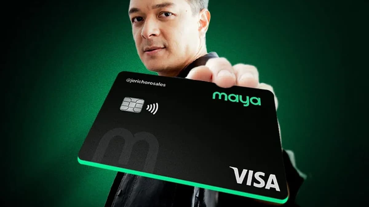 Maya Visa payment card